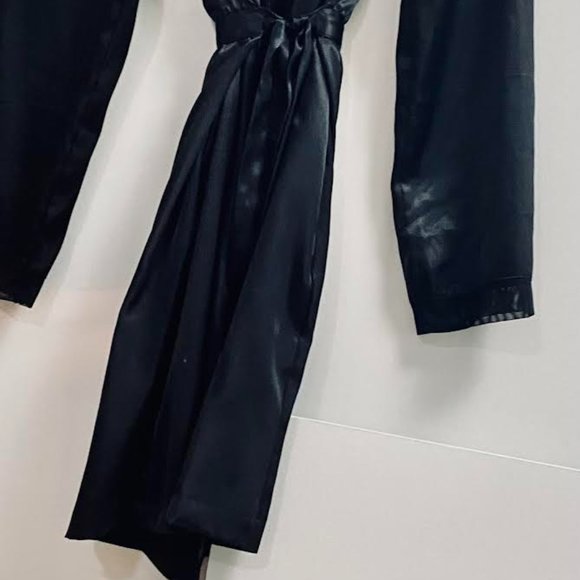 La Vie en Rose Satin Robe - Picture 6 of 6